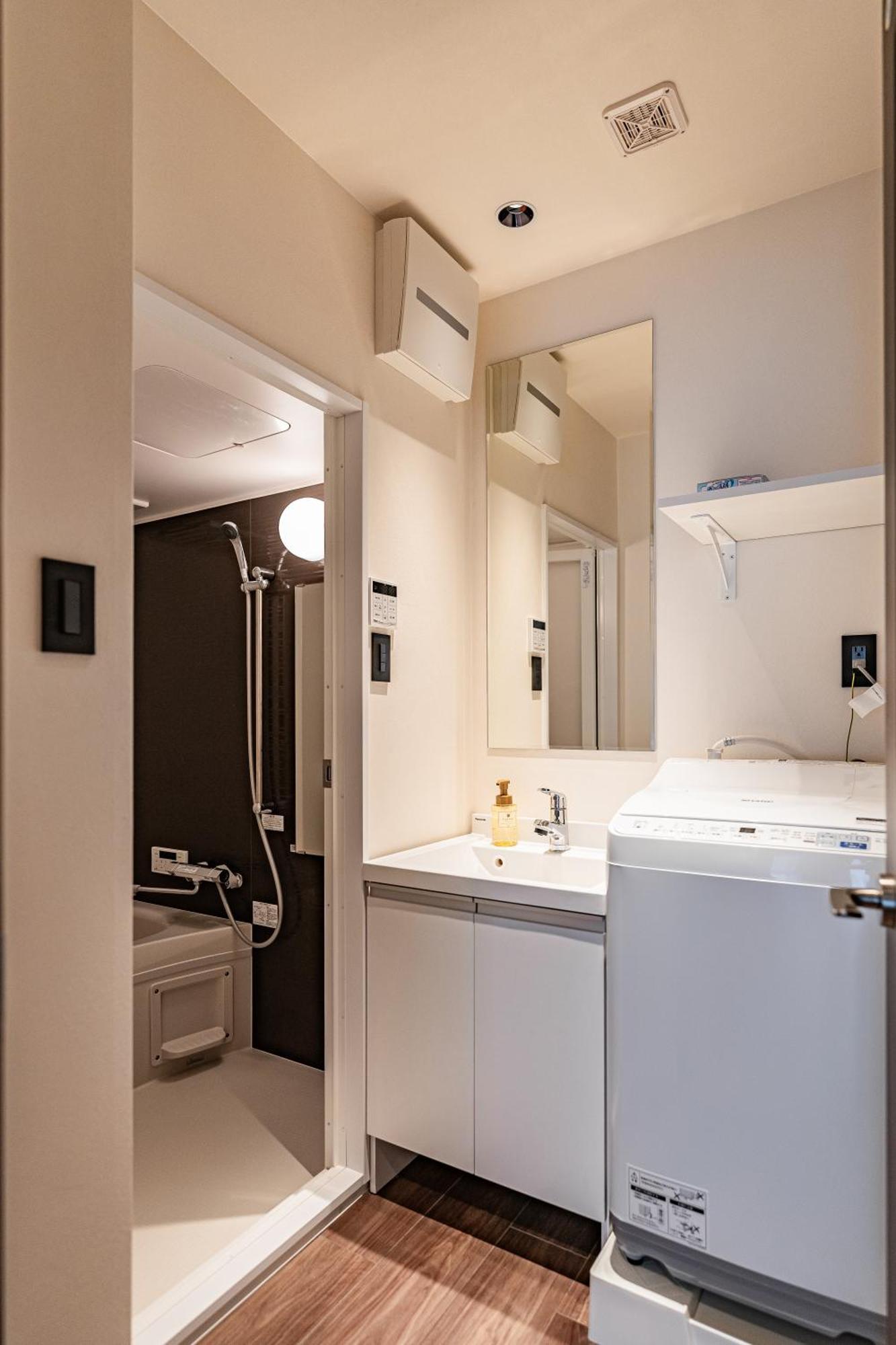 11 Shinsaibashi Amemura Wisma tamu 3*